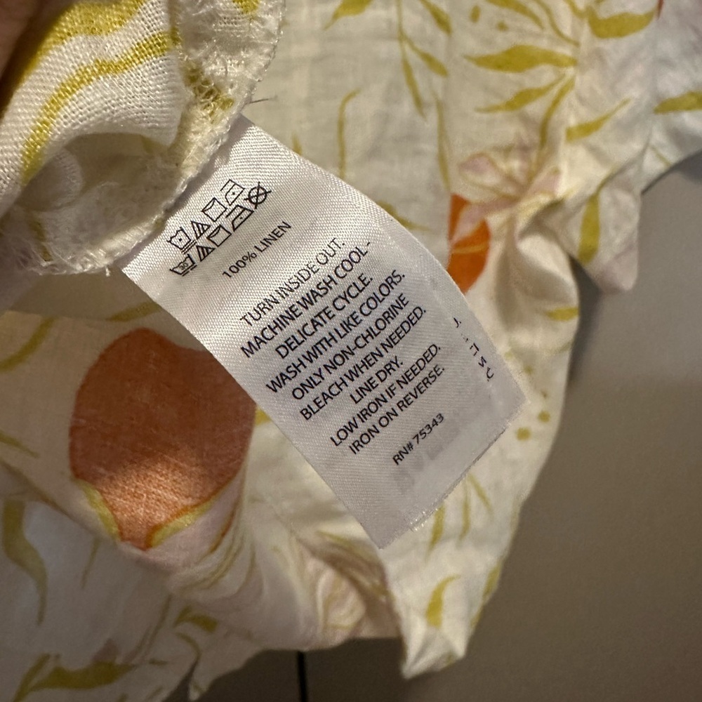 NWOT Calypso St Barth 100% Linen Women's Floral Button-Up Top Size XL - Picture 3 of 4
